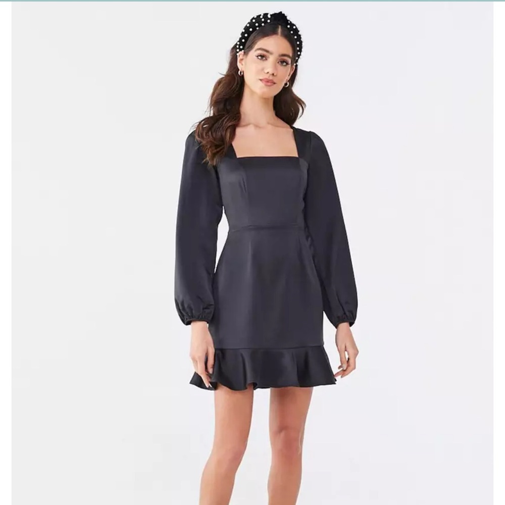 Forever 21 Black Long Sleeve Dress